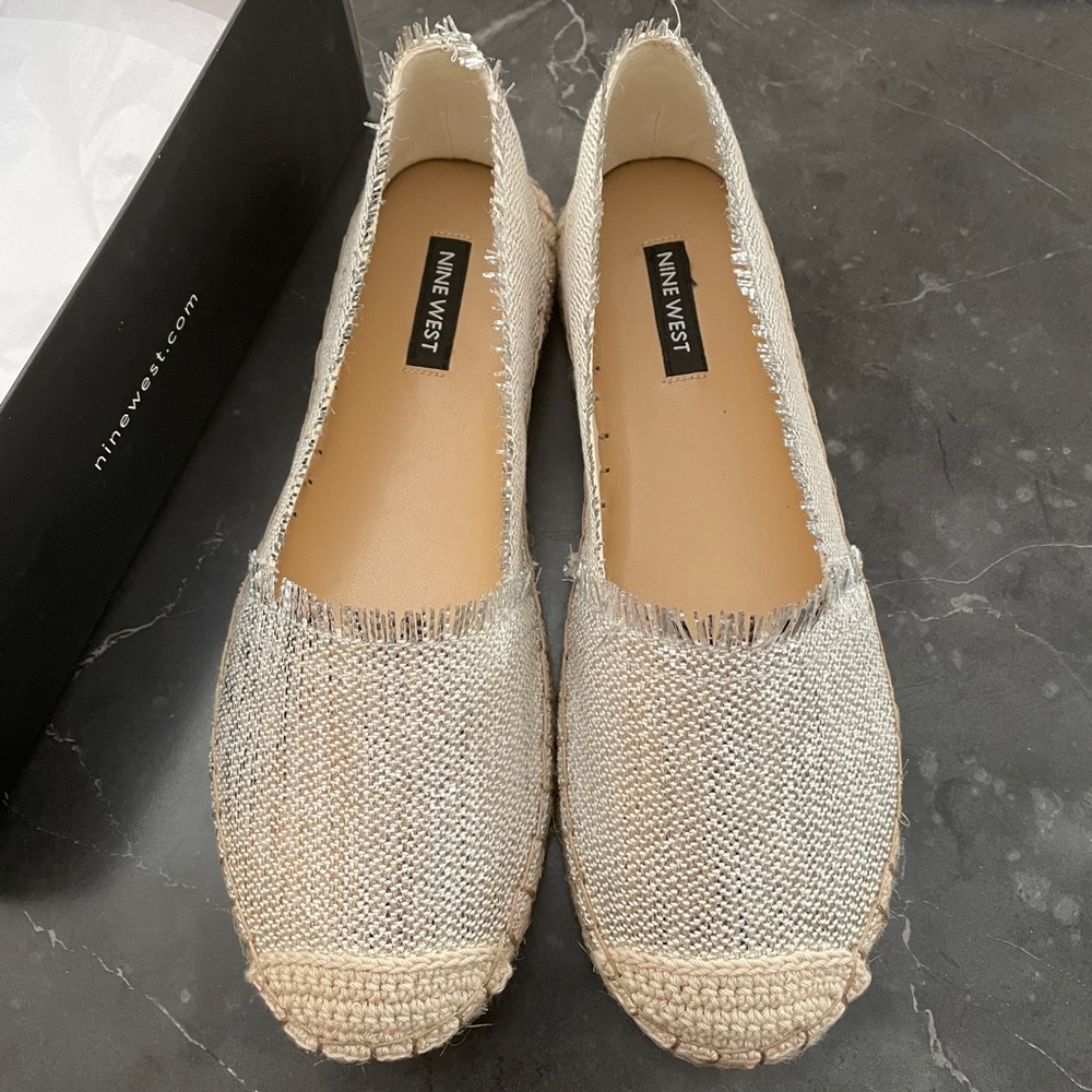 Nine West Maybe Espadrille Flats 7 / M / Silver